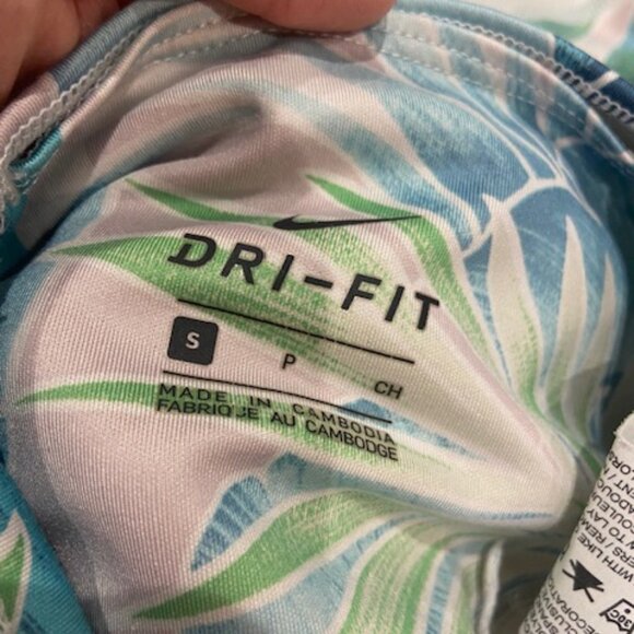 Nike Dri-FIT High-Waist Teal, Aqua and Green Leaf Pattern Legging Capris, S - Picture 3 of 5
